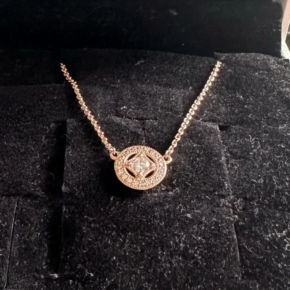Authentic PANDORA Rose Gold Vintage Allure Necklace - Picture 2 of 3